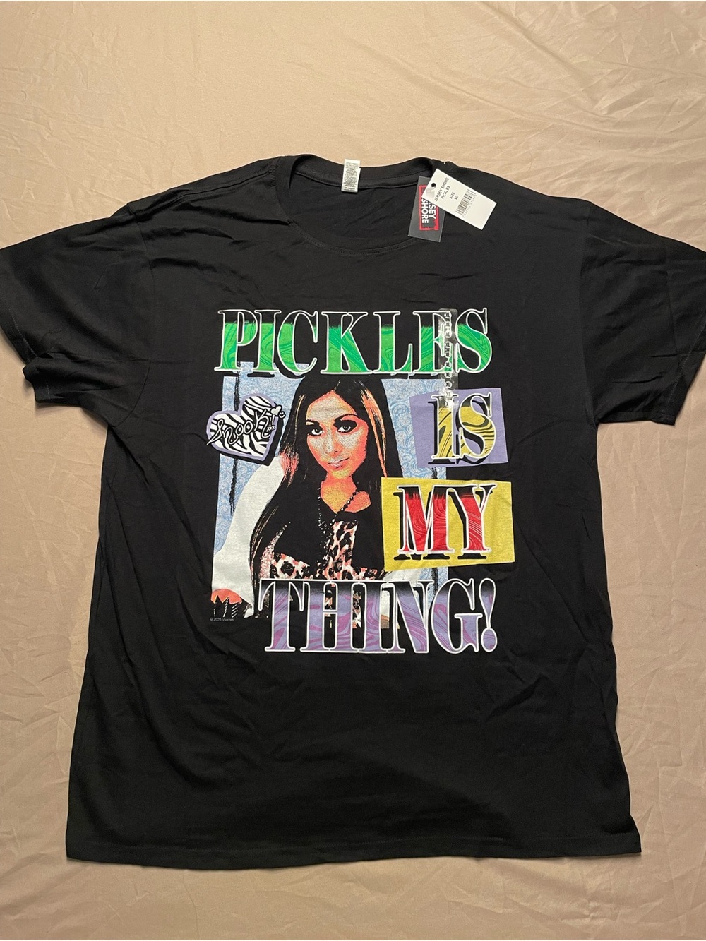 NWT MTV Jersey Shore Black Graphic Short Sleeve - Snooki ‘Pickles Is My Thing!'